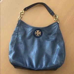 Beautiful Tory Burch shoulder bag